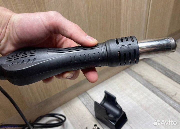 Паяльный фен