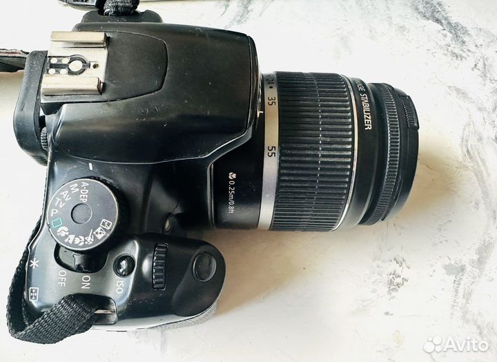 Зеркальная камера Canon EOS 450D