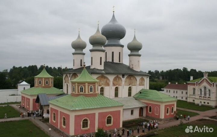 Тихвинские монастыри: тур к чудотворной иконе