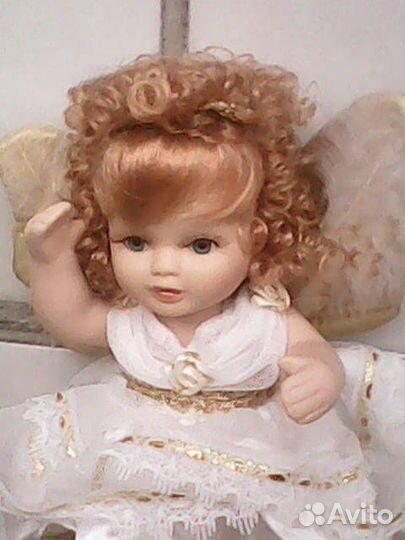 Кукла фарфоровая коллекционная Poseable Porcelain