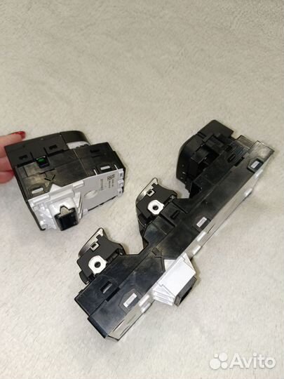 Блок управления стеклоподъемников