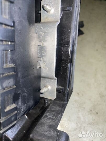 Мотор стеклочестителя (дворников фар) L Land Rover