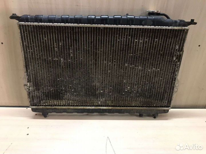 Радиатор охлаждения Hyundai sonata 4 EF