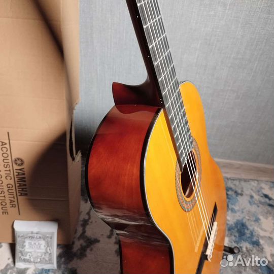 Гитара yamaha c40 + комплект 3 в 1