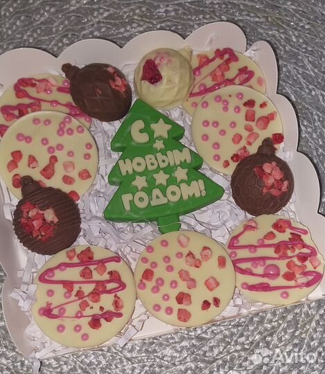 Шоколадные букеты и боксы