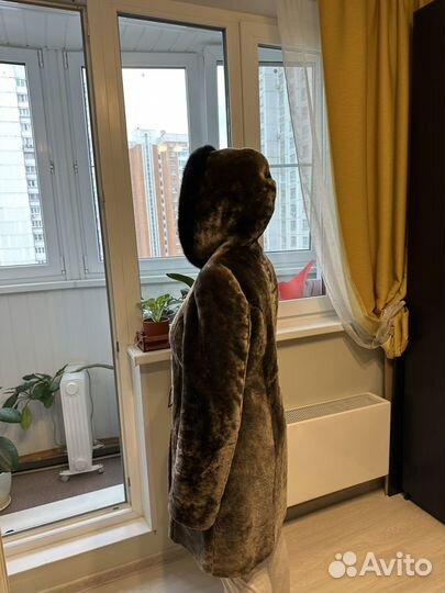 Шуба цигейковая 48-50 с норкой
