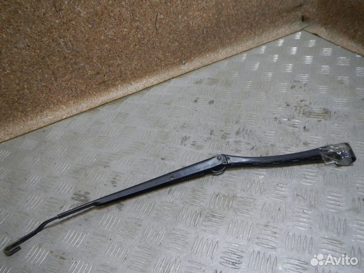 Поводок стеклоочистителя передний левый, Toyota (Т