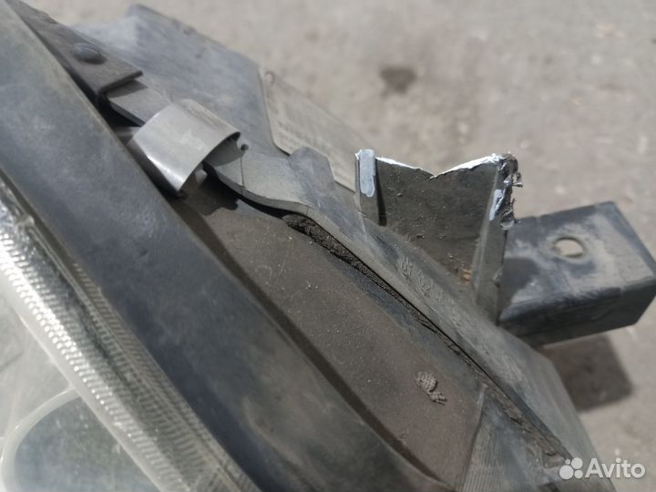 Фара правая Nissan Primera P12 (2002-2008)