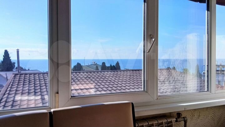 2-к. квартира, 40 м², 2/2 эт.