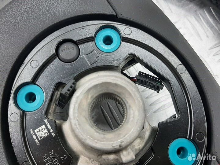 Руль для BMW 5-Series (G30/G31/G38) 32308008180