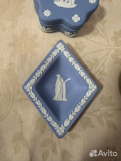 Wedgwood jusper шкатулка в форме цветка