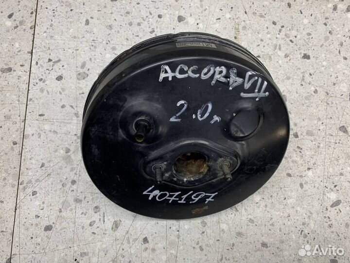 Усилитель тормозов вакуумный Honda Accord 7 CL, CM