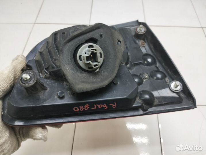 Фонарь задний внутренний Citroen C-Crosser