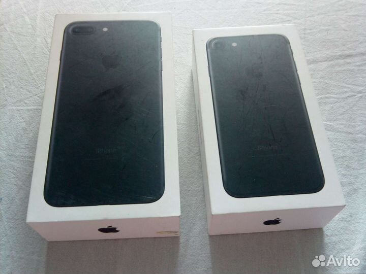 Коробки айфон5, iPad, часов