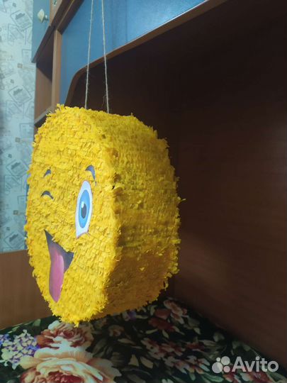 Пиньята смайлик