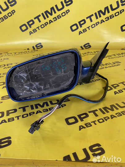 Зеркало левое Volkswagen Passat B5