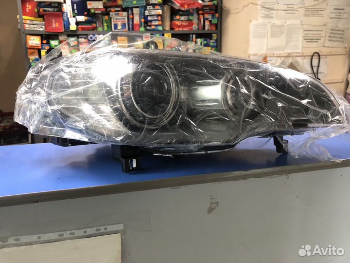 Фара на bmw x5 е70