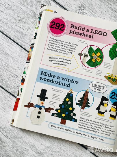 365 штук из кубиков лего (на англ. + дисплей)