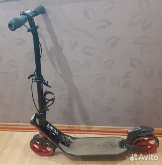 Продам механический самокат Triumf Activ Pro чёрно