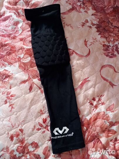 Налокотник баскетбольный