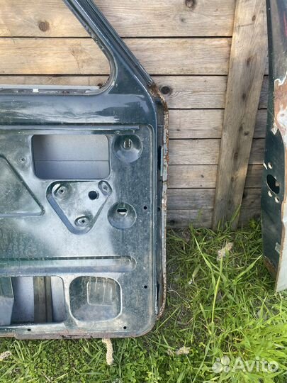 Двери на ниву 21214