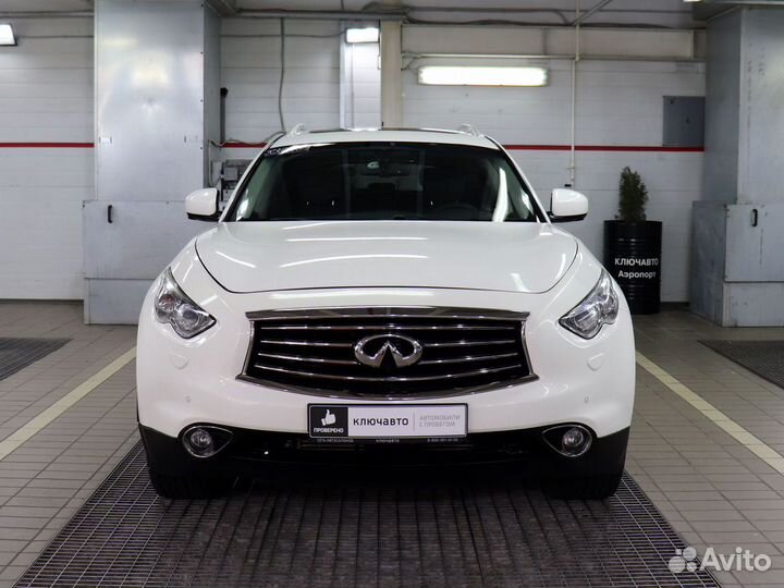 Infiniti QX70 3.0 AT, 2014, 101 000 км