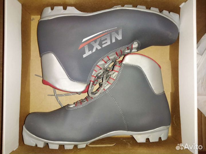 Лыжные ботинки 45 NNN