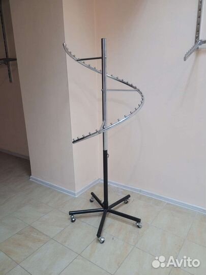 Стойка вешалка для одежды