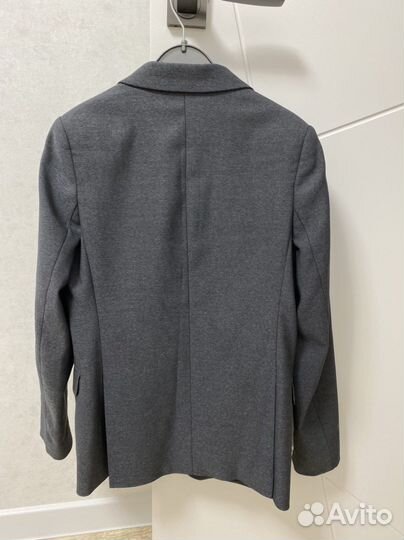 Школьный костюм