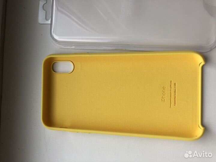 Чехол Silicone case для iPhone XSMax Yellow