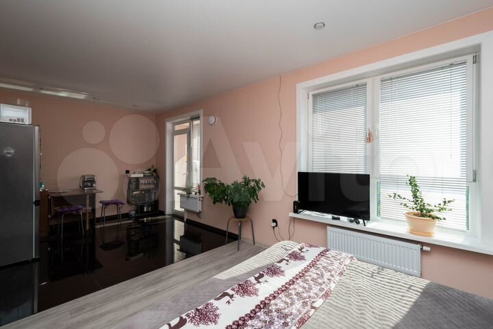 Квартира-студия, 37 м², 15/17 эт.