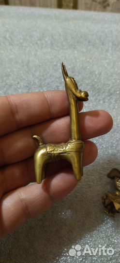 Статуэтки бронза