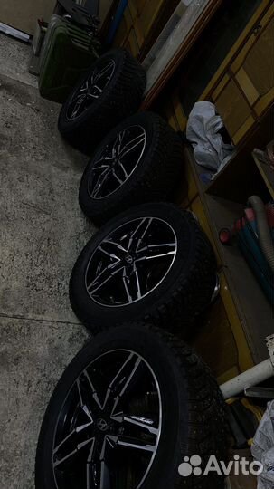 Michelin X-Ice North 4
