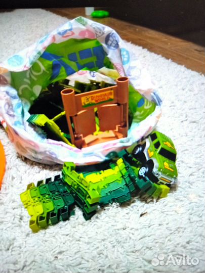 Детские игрушки