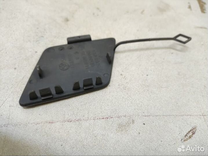 Заглушка буксировочного крюка передняя Bmw 5Er F10