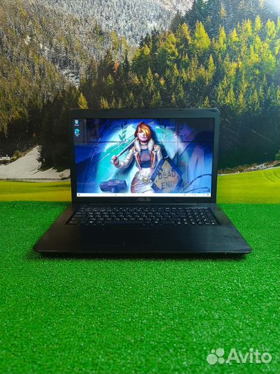 Огромный игровой ноутбук Asus