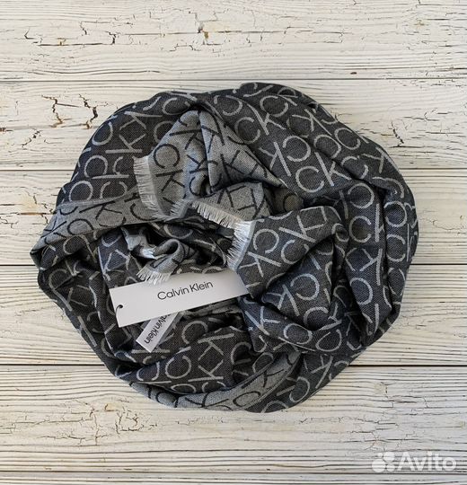 Новый Оригинальный Шарф Палантин Calvin Klein