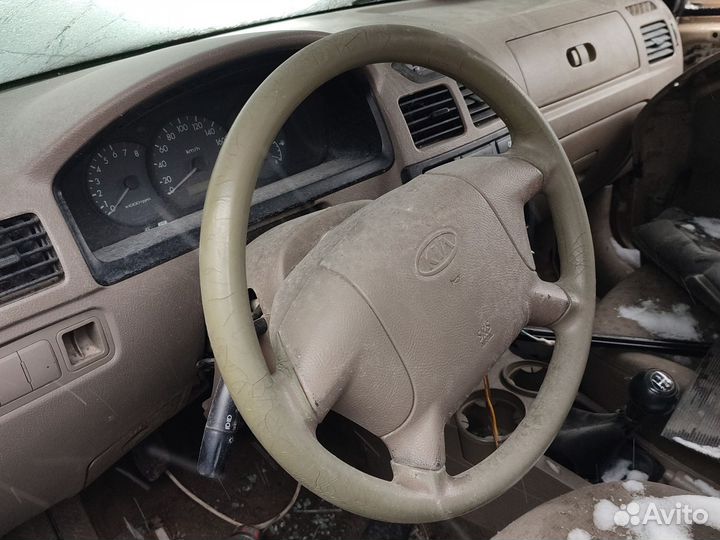 Разбор Kia Rio I рестайлинг 2005 на запчасти