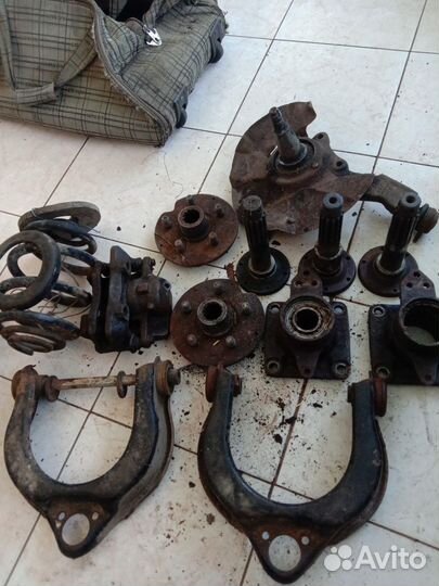 Запчасти на volkswagen transporter t3