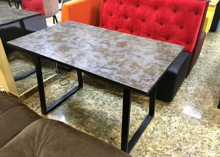 Столы в наличии