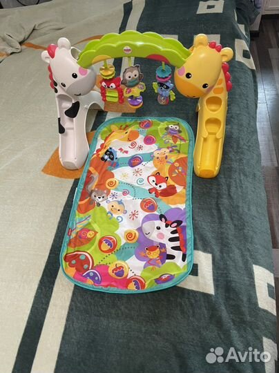 Развивающий коврик fisher price