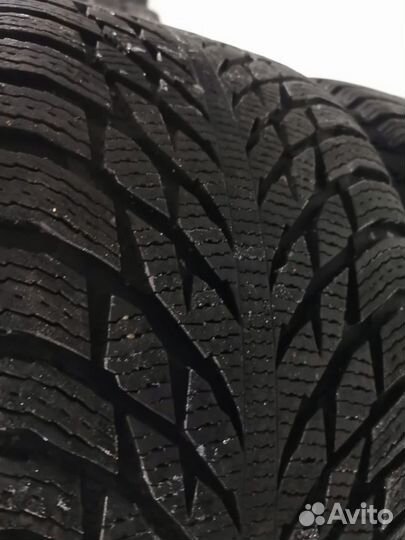 Колеса BMW X5 G05 X6 G06 R21 -818M Nokian Tyres