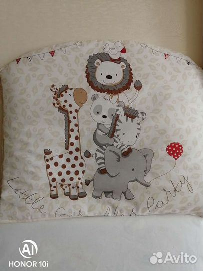 Бортик в комплекте на детскую кроватку