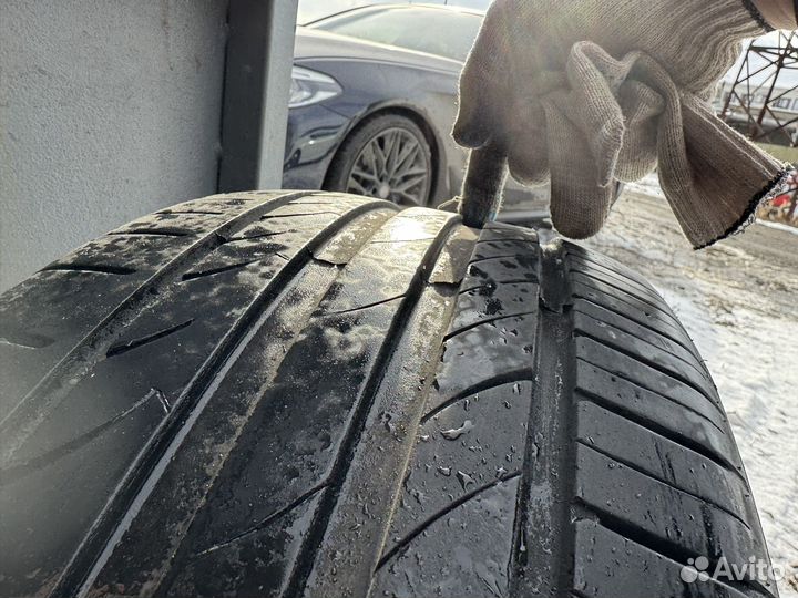 Tracmax X-Privilo TX3 245/40 R19