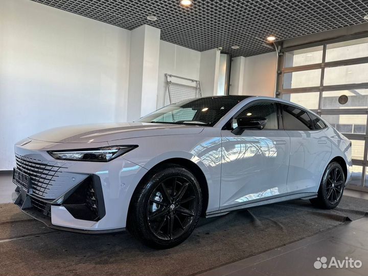 Changan UNI-V 1.5 AMT, 2024