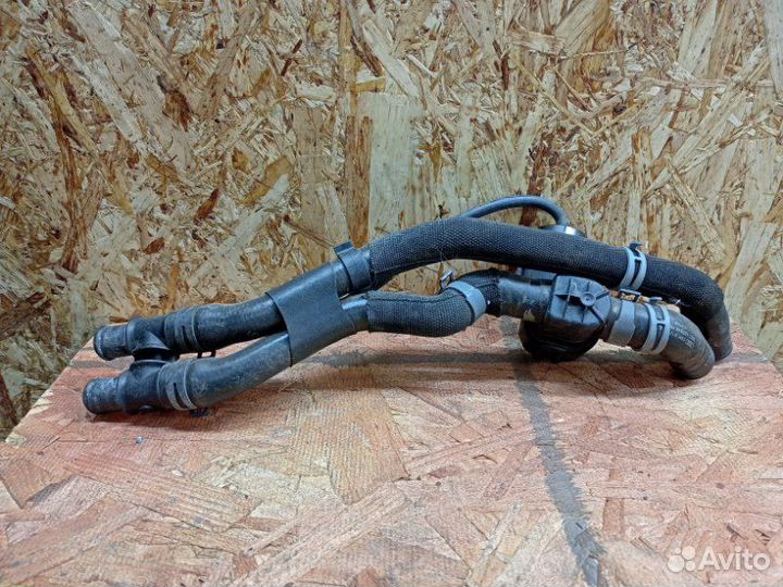 Патрубок отопителя Audi Q5 8R 3.0 CCW 2008-2017