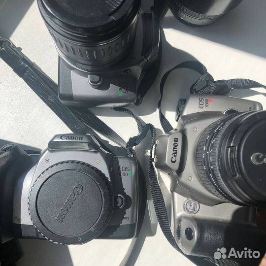 Пленочный фотоаппарат, объективы и сумка