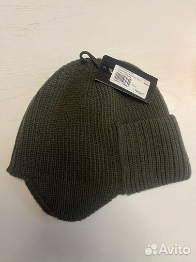 Мужская зимняя шапка вязаная