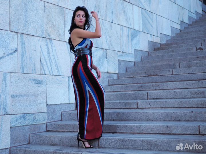 Стилист имиджмейкер