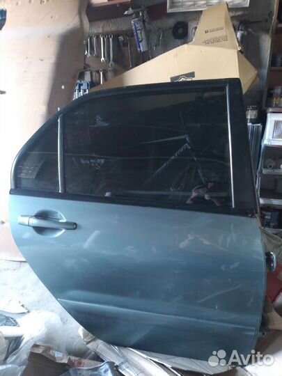 Запчасти на mitsubishi lancer 9